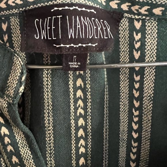 Dress - Picture 3 of 4